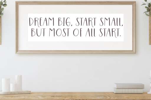 Esmeralda Font - Handwriting Font From Jimtype Studio