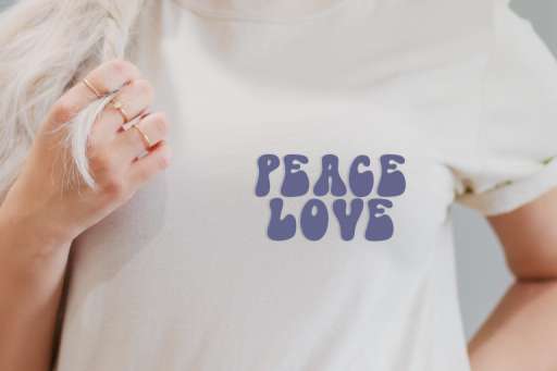 Stay Vibes - Groovy Business Font Jimtype Studio